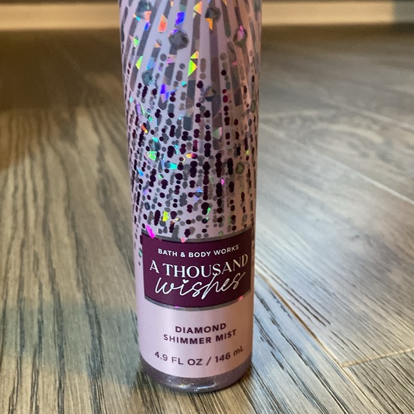 A Thousand Wishes Diamond Shimmer Mist - Picture 2 of 5